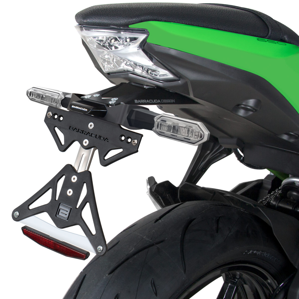 SUPPORT DE PLAQUE KAWASAKI Z650 POUR CLIGNOTANTS D'ORIGINES