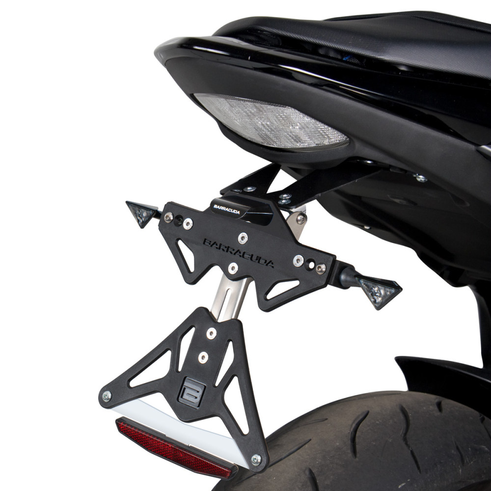 SUPPORT DE PLAQUE SUZUKI GSR 750 2011